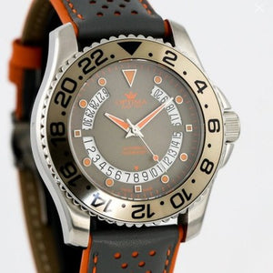 Optima Swiss 43mm Automatic Watch Stainless Steel Saphire 44hr PR 10ATM OSA468