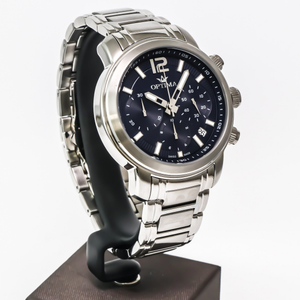 Optima - Swiss Chronograph - OSC399-SS-9 
 Swiss Quartz Chronograph 45 mm OSC399 30 m (3 ATM / 100 feet)