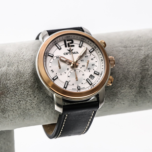 Optima - Swiss Chronograph - OSC399-SRL-1
 Swiss Quartz Chronograph 45mm OSC399 30 m (3 ATM / 100 feet)